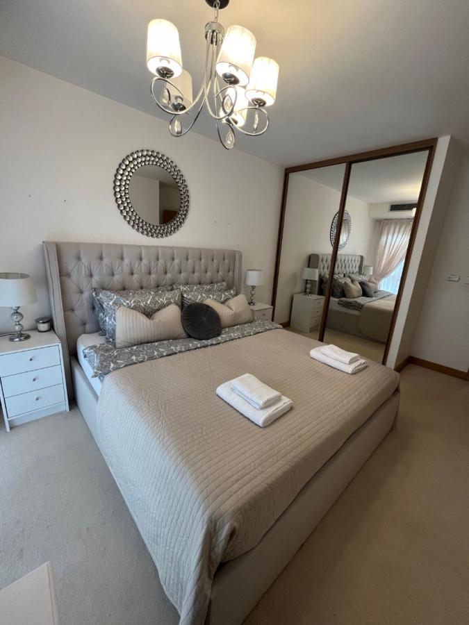 Two Double Bedroom Duplex Flat Londra