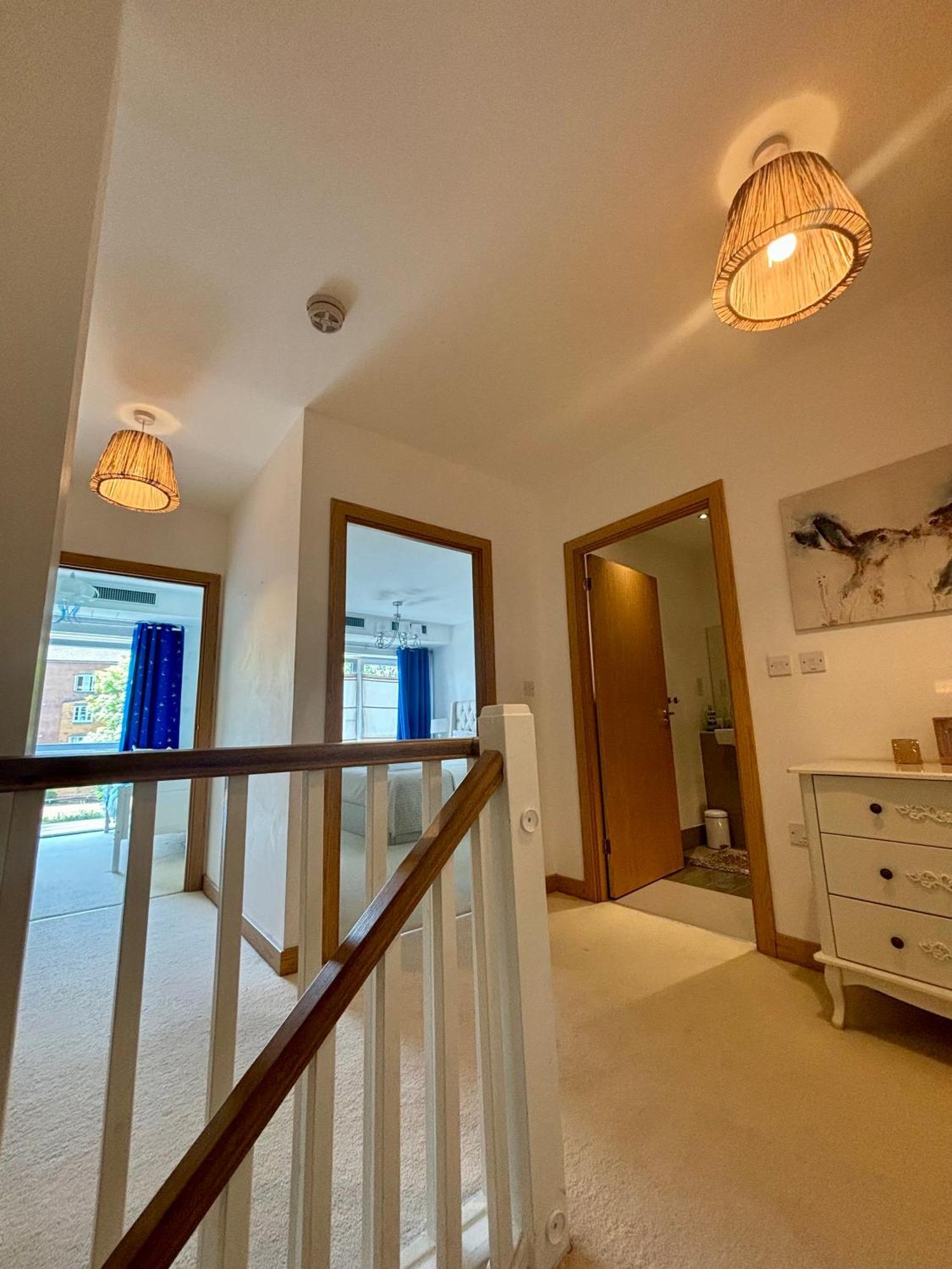 Appartamento Two Double Bedroom Duplex Flat Londra